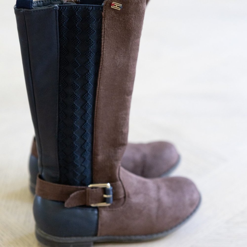 Tommy Hilfiger Andrea Tall Chelsea Boot Brown Size 11